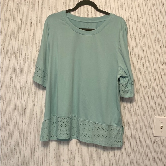 Cuddl Duds Mint Green 1X Size 3/4 quarter Sleeves with Eyelet Design Blouse - Picture 4 of 9
